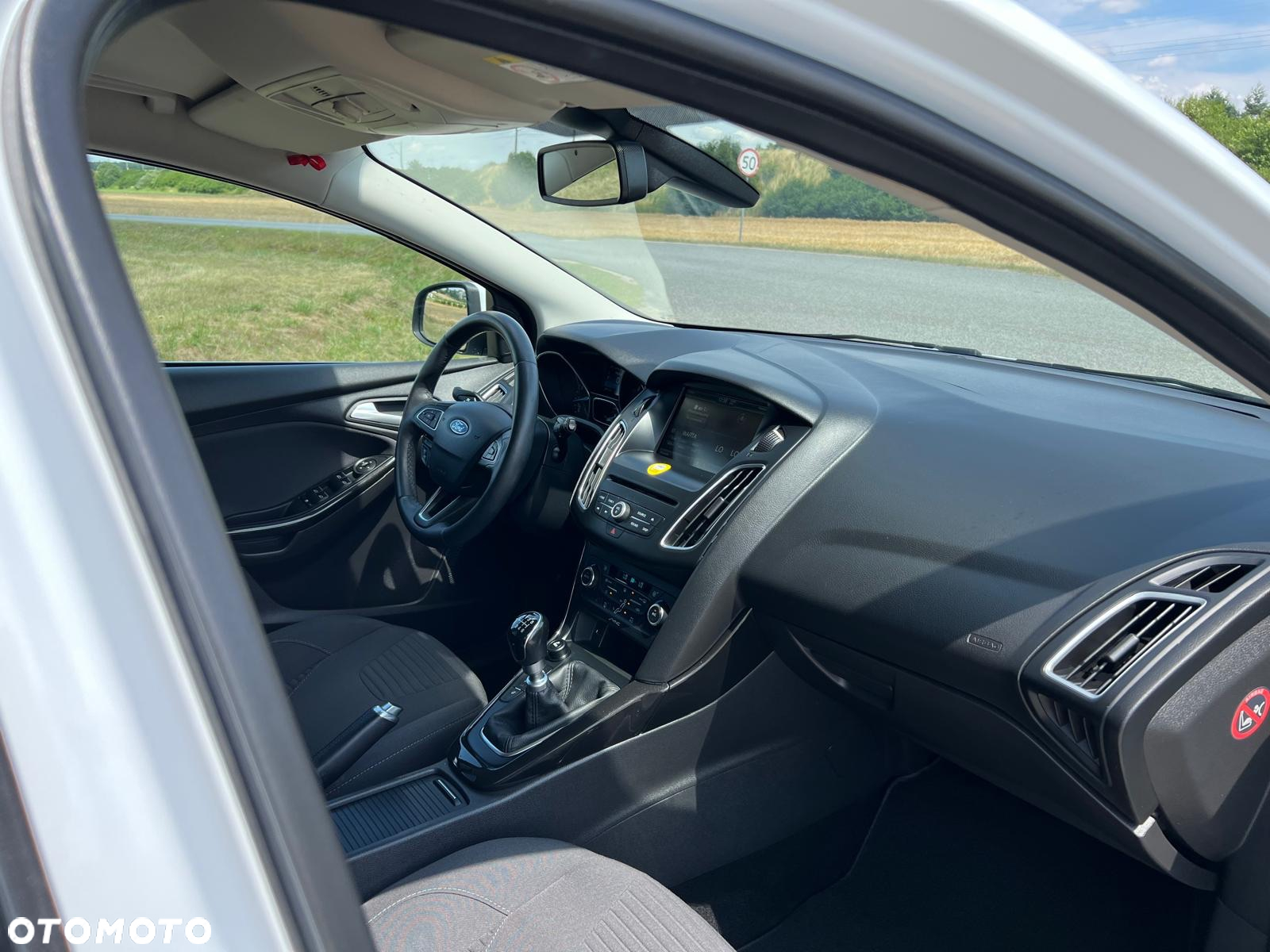 Ford Focus - 10