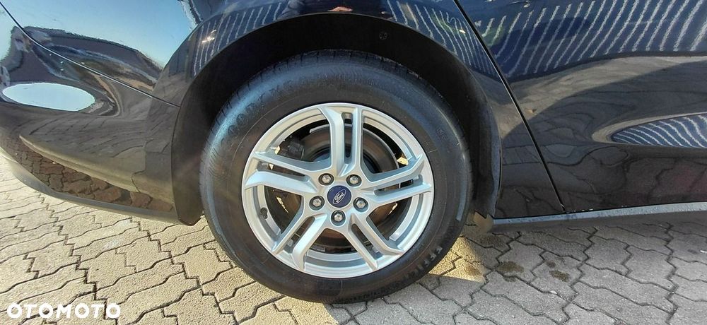 Ford Focus 1.5 EcoBlue SCR Connected - 30