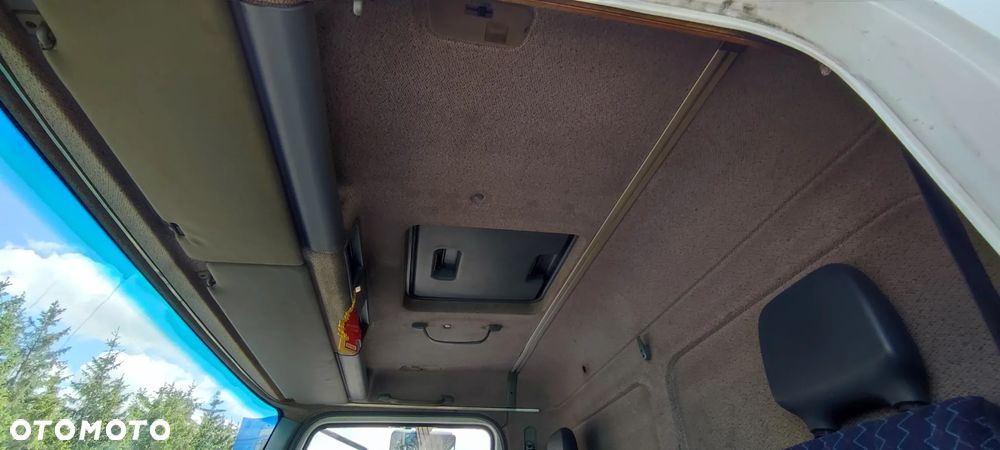 Mercedes Atego 815 Kabina dzienna - 6