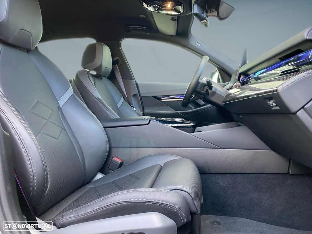 BMW i5 M60 xDrive Pack Desportivo M Pro - 22