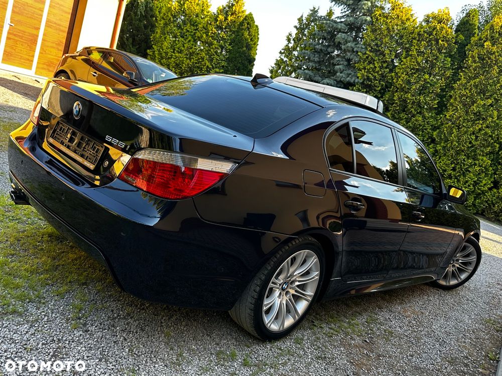 BMW Seria 5 525i - 2