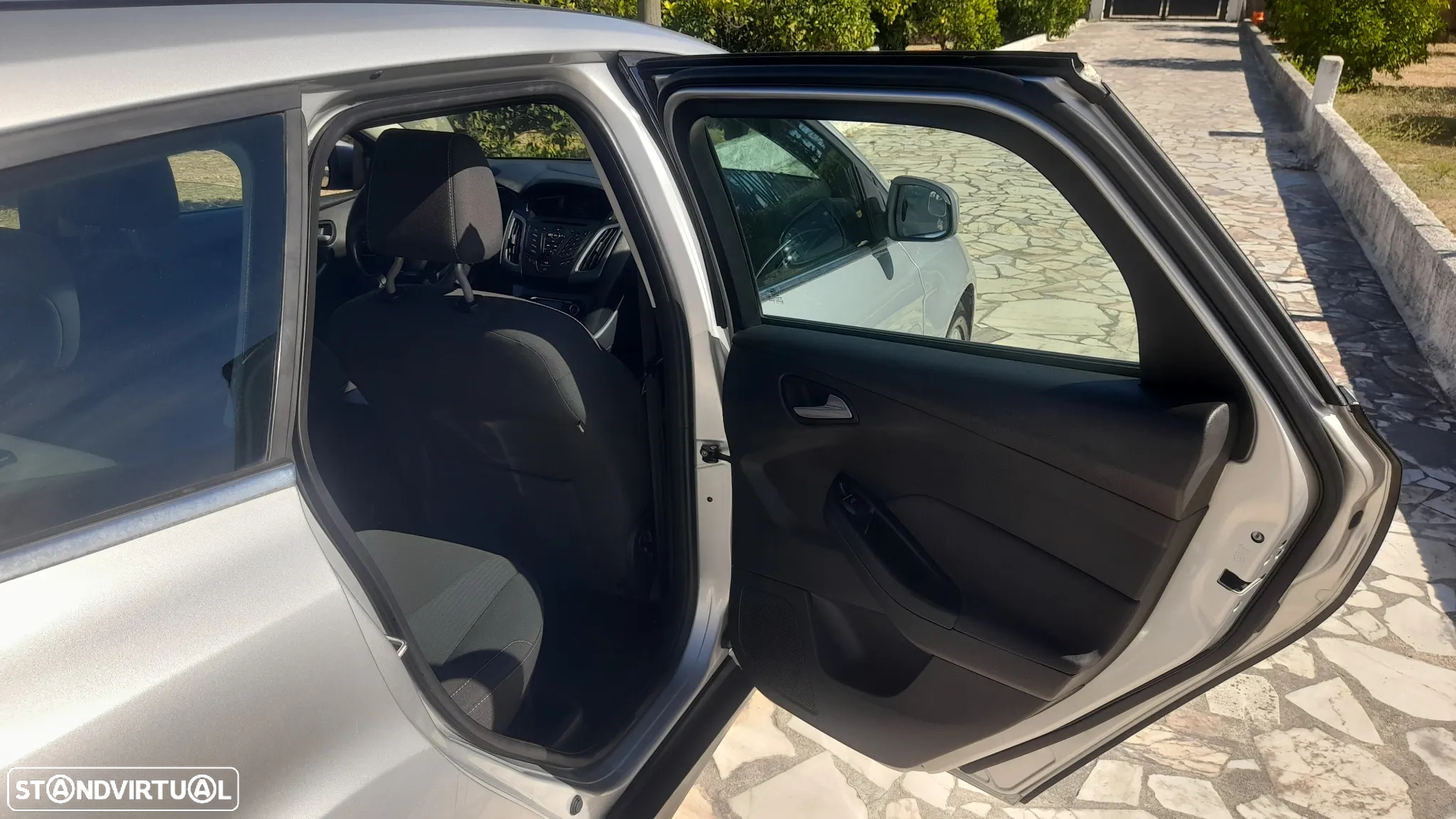 Ford Focus SW 1.6 TDCi Trend - 34