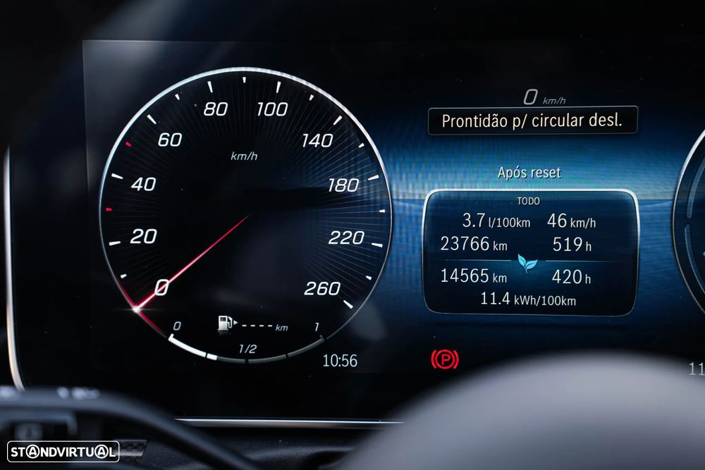 Mercedes-Benz C 300 e AMG Line - 31