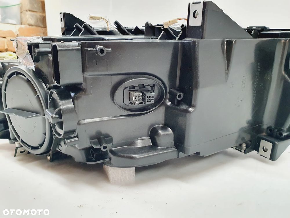 LAMPA PRAWA BI-XENON BMW 5 F10 F11 EUROPA - 5