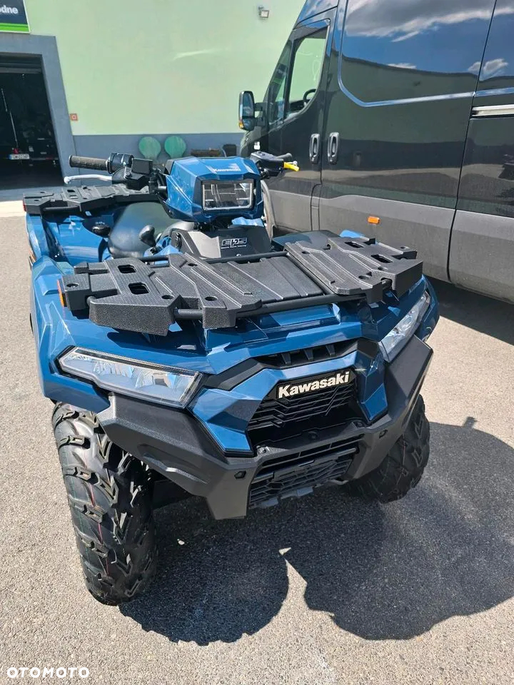 Kawasaki Brute Force - 11