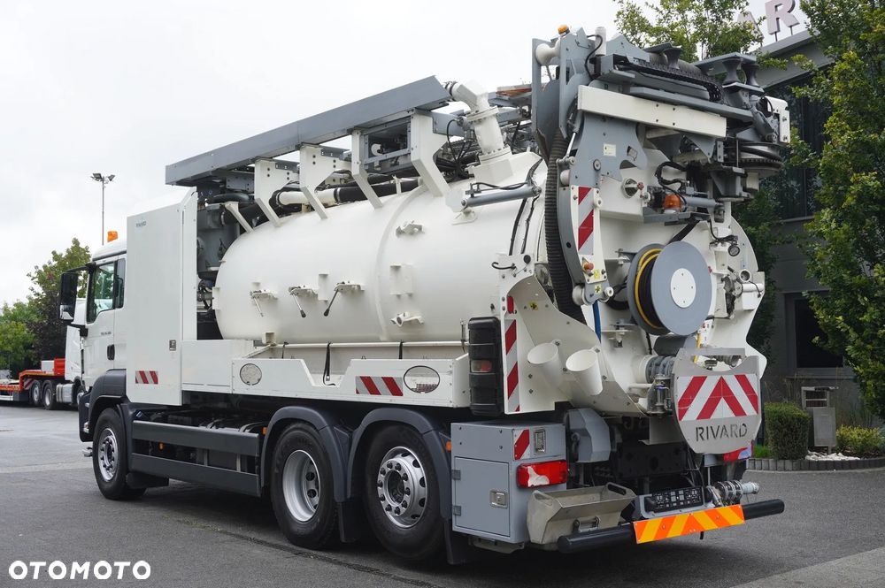 MAN TGS 26.360 E6 / Zabudowa WUKO Rivard 18 m3 / 180 tys. km / oś skrętna - 3