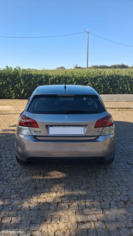 Peugeot 308 BlueHDi FAP 120 Stop & Start Active - 11