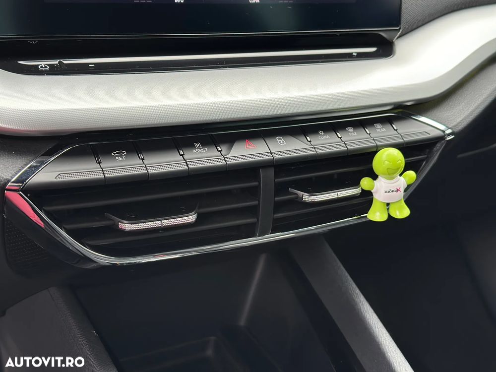 Skoda Octavia 2.0 TDI DSG Sportline - 14