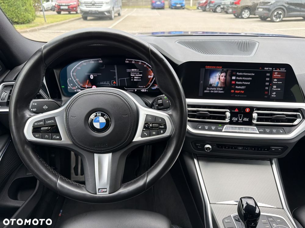 BMW Seria 3 318i - 14