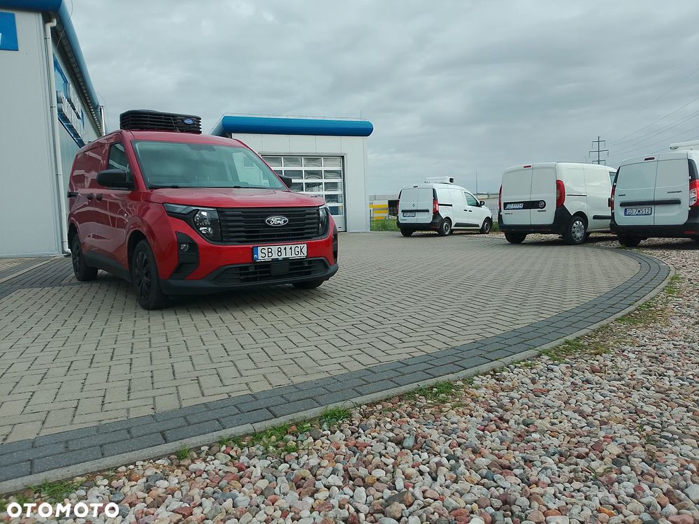 Ford Transit Turneo Courier automat L1 Salon PL Dacia Dokker Fiat Fiorino Izoterma Chłodnia Mroźnia minus 20st 220V na stoku 2Eupal - 15