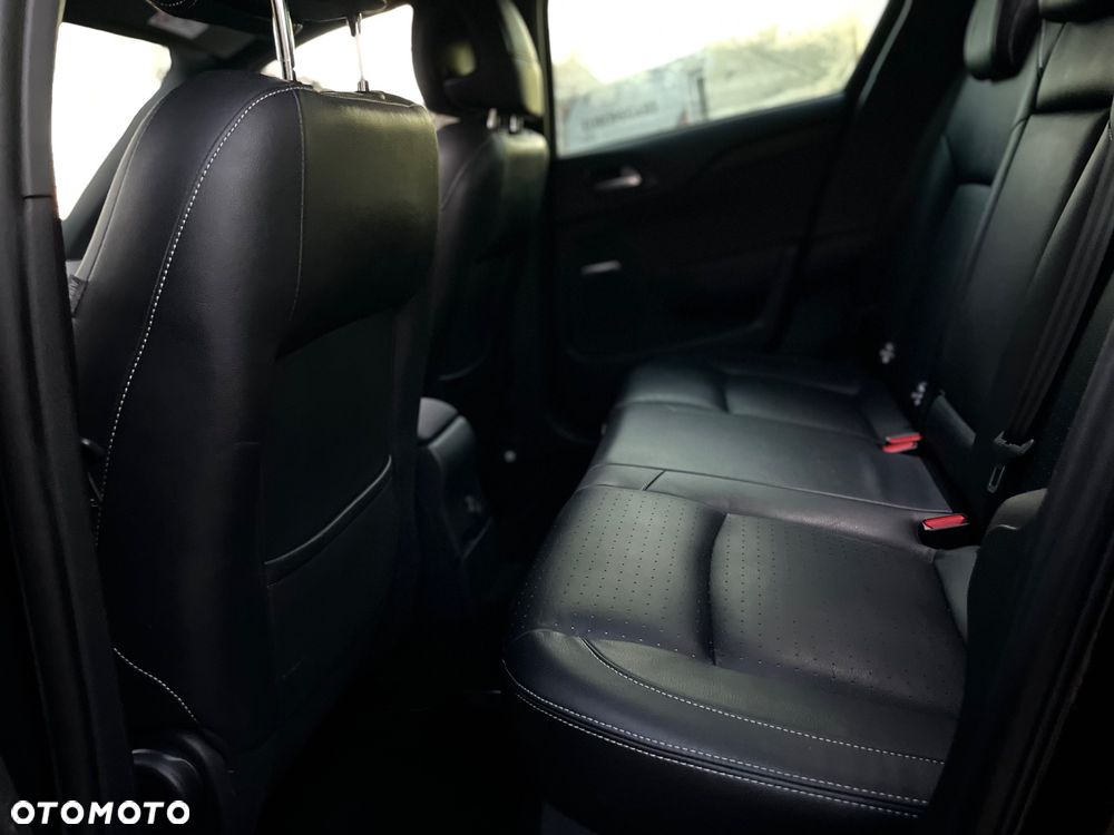 Citroën DS4 2.0 BlueHDi SportChic S&S EAT6 - 12