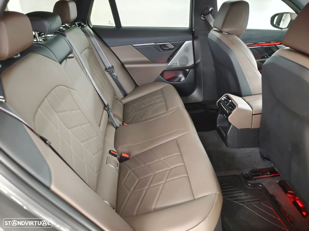 BMW 520 d Pack Desportivo M Pro - 40