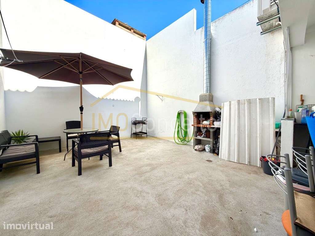 MORADIA T2 | ESPAÇO EXTERIOR | TERRAÇO |CHURRASQUEIRA| 10MN DE SANT... - Grande imagem: 4/27