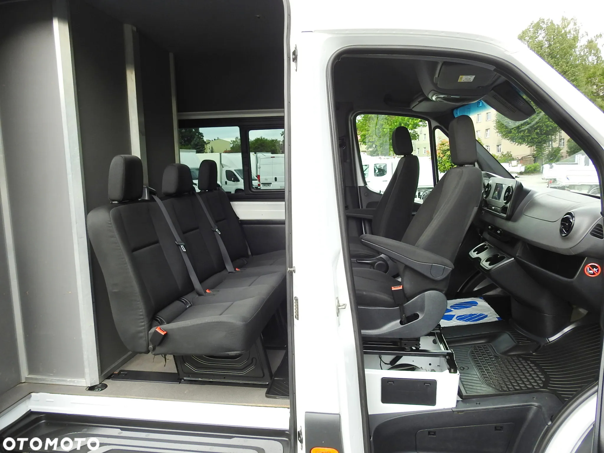 Mercedes-Benz SPRINTER FURGON BRYGADÓWKA 5 MIEJSC TEMPOMAT NAWIGACJA KLIMATYZACJA AUTOMAT 160KM [ 189239 ] - 38
