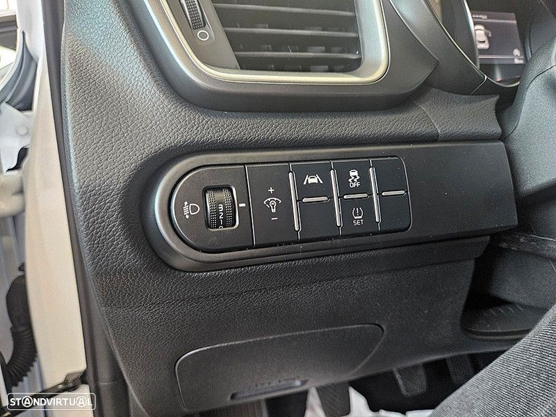 Kia XCeed 1.0 T-GDI Dynamic - 24