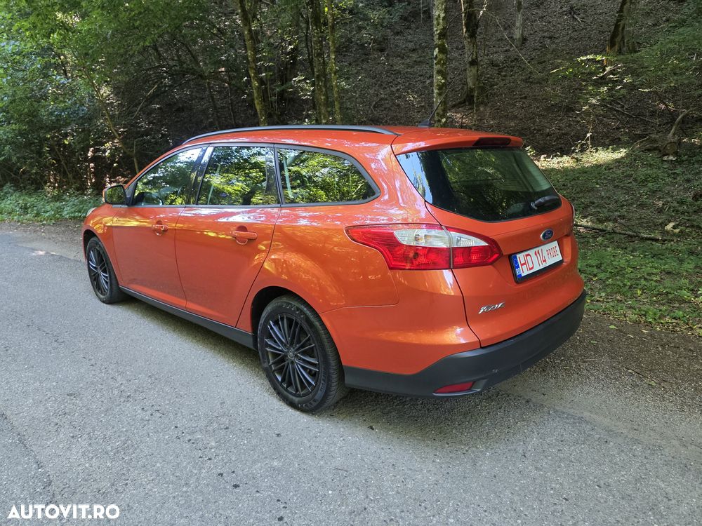 Ford Focus 1.6 TI-VCT Champions Edition - 14