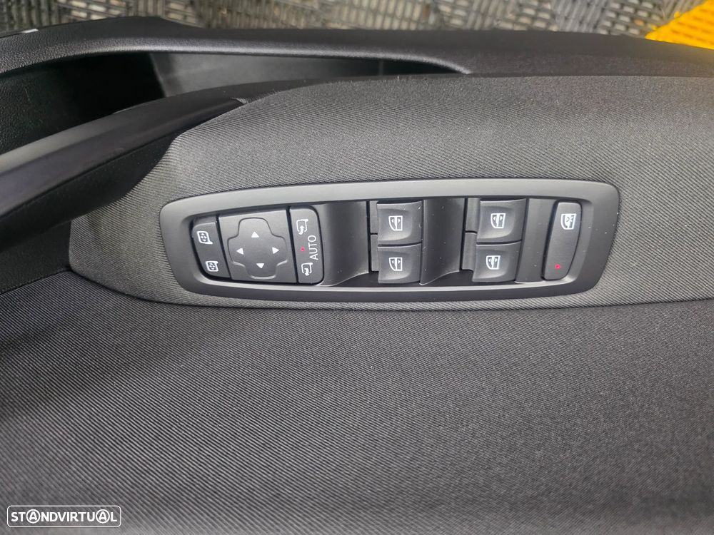 Renault Mégane Sport Tourer BLUE dCi 115 EDC EQUILIBRE - 46