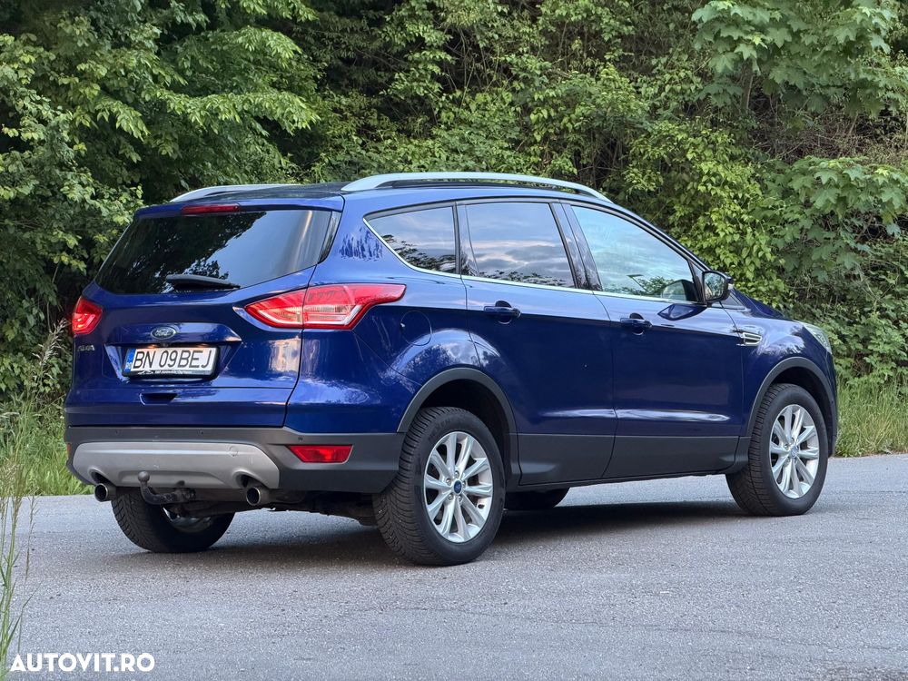Ford Kuga 2.0 TDCi 4x4 Aut. Titanium - 3