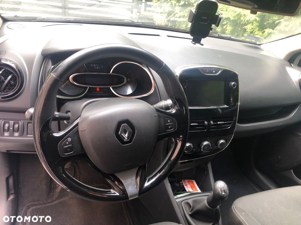 Renault Clio dCi 90 Dynamique - 8