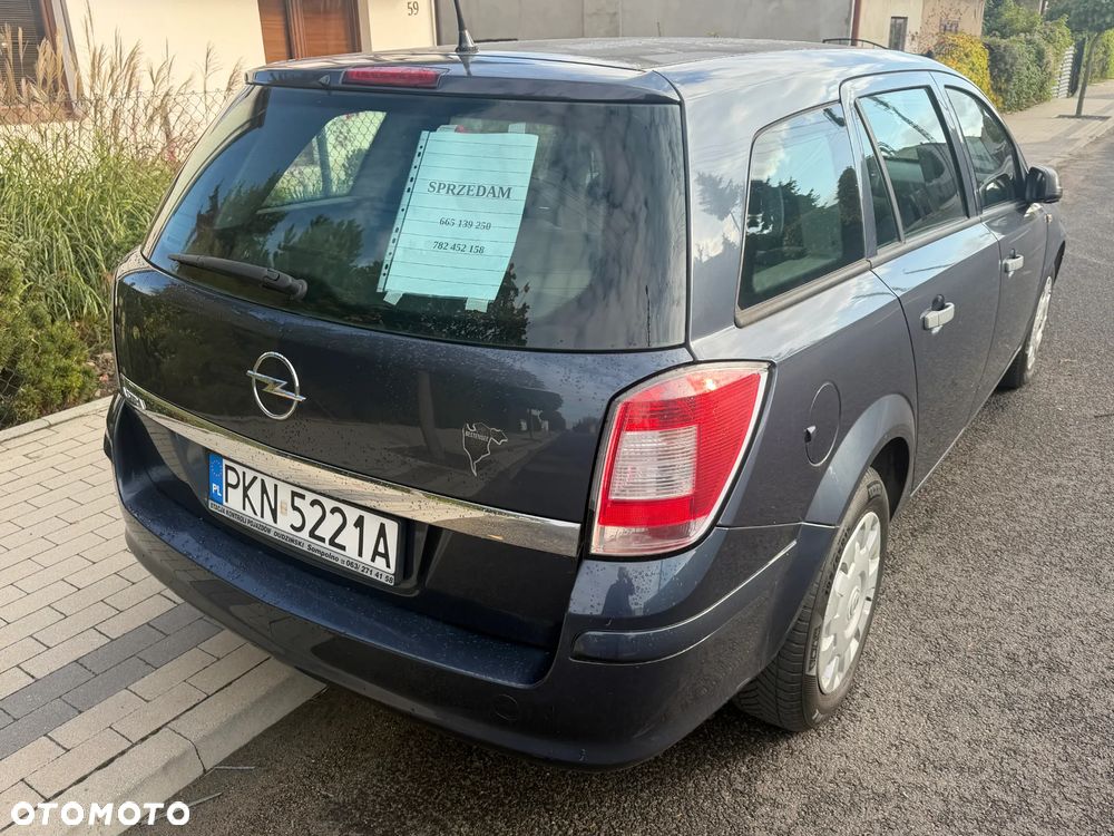 Opel Astra 2009 photo 5