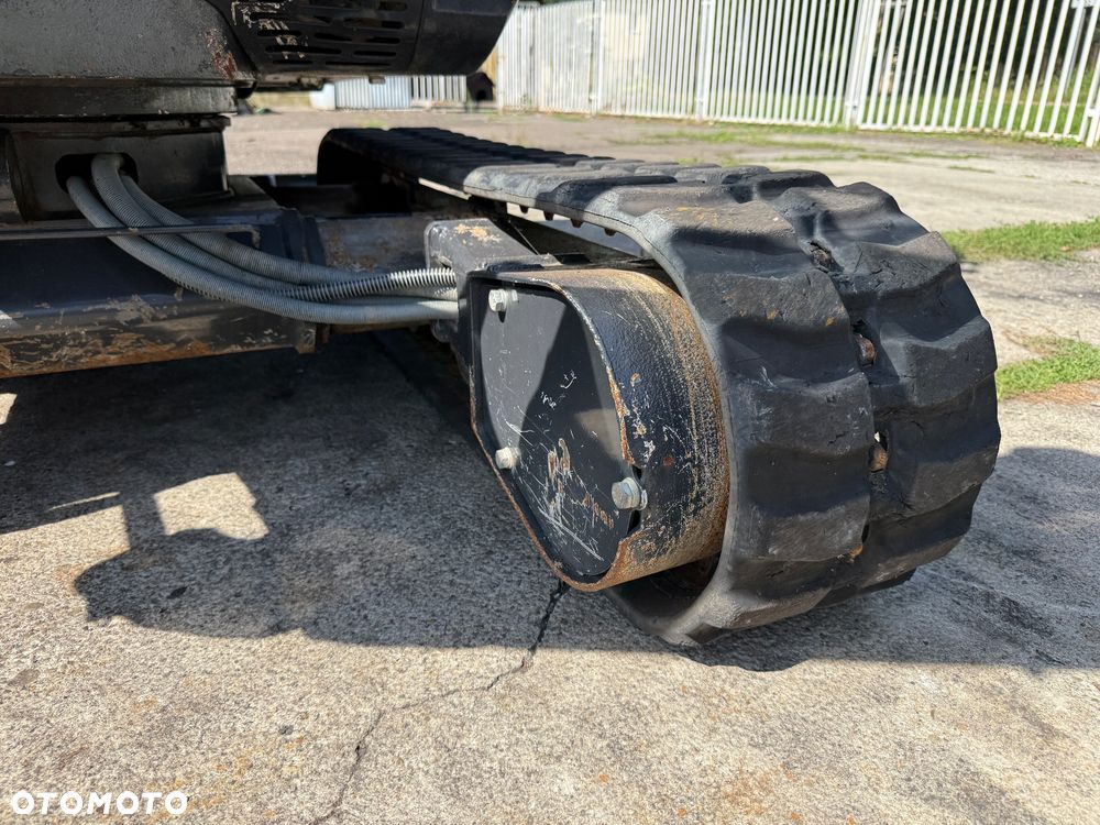 Yanmar SV19 - 15
