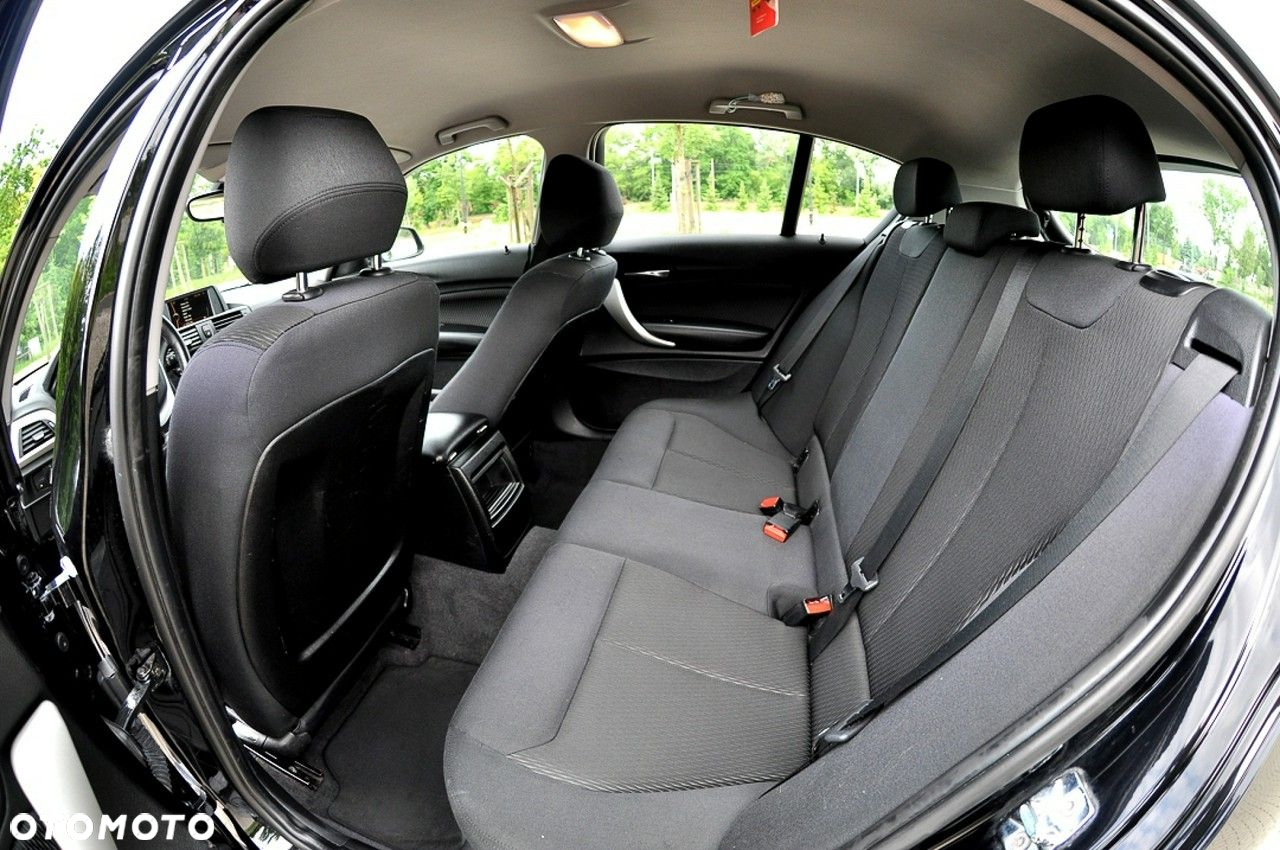 BMW Seria 1 118d DPF - 9