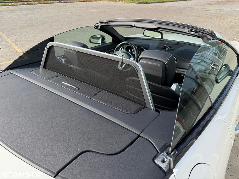 Mercedes-Benz SL - 28