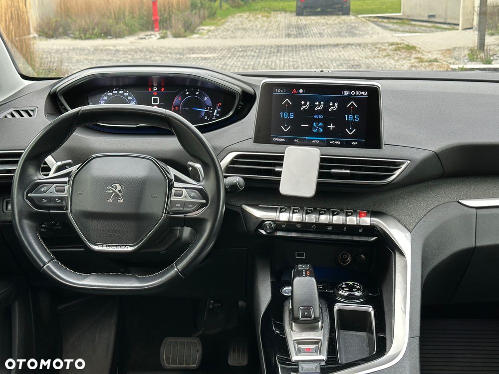 Peugeot 5008 1.5 BlueHDI Allure S&S EAT8 - 16