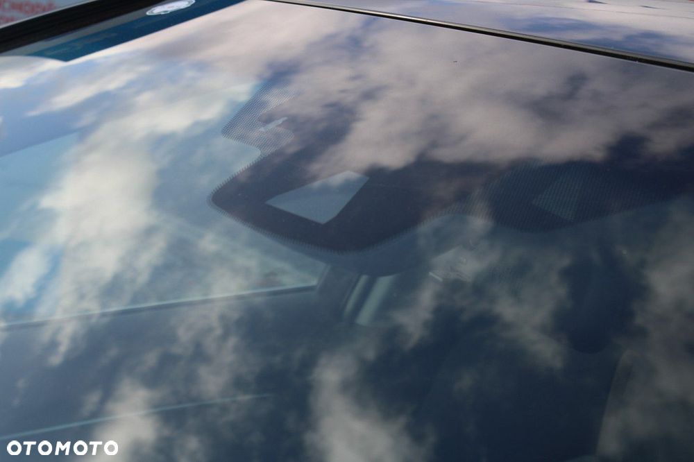 Toyota Camry - 14