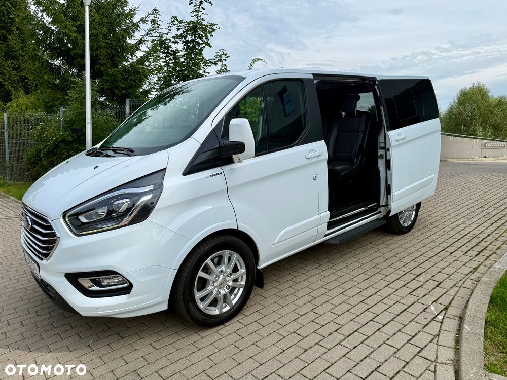 Ford Tourneo Custom 2.0 EcoBlue L1 Titanium - 12