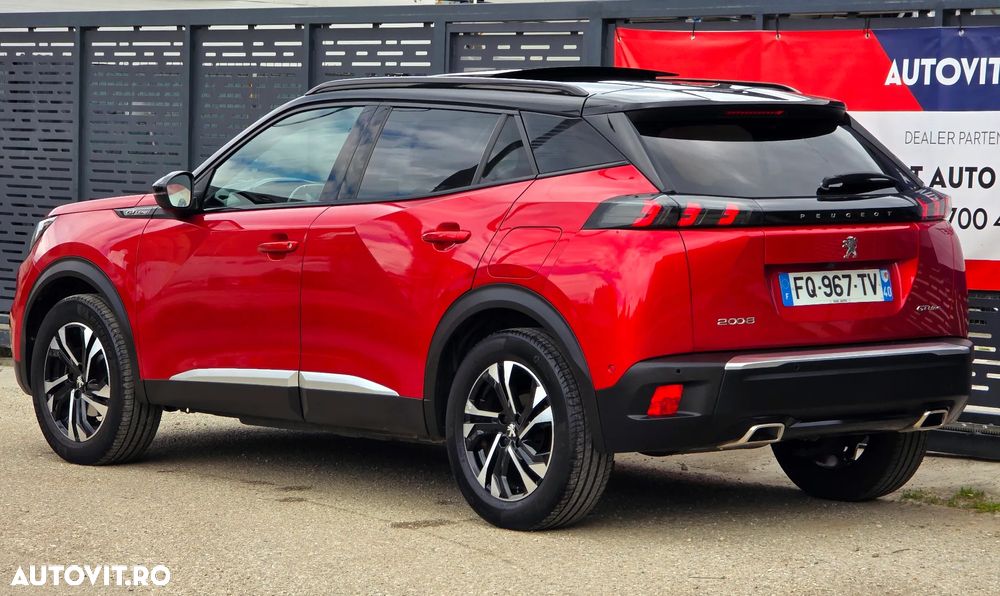 Peugeot 2008 PureTech 130 EAT8 GT - 9