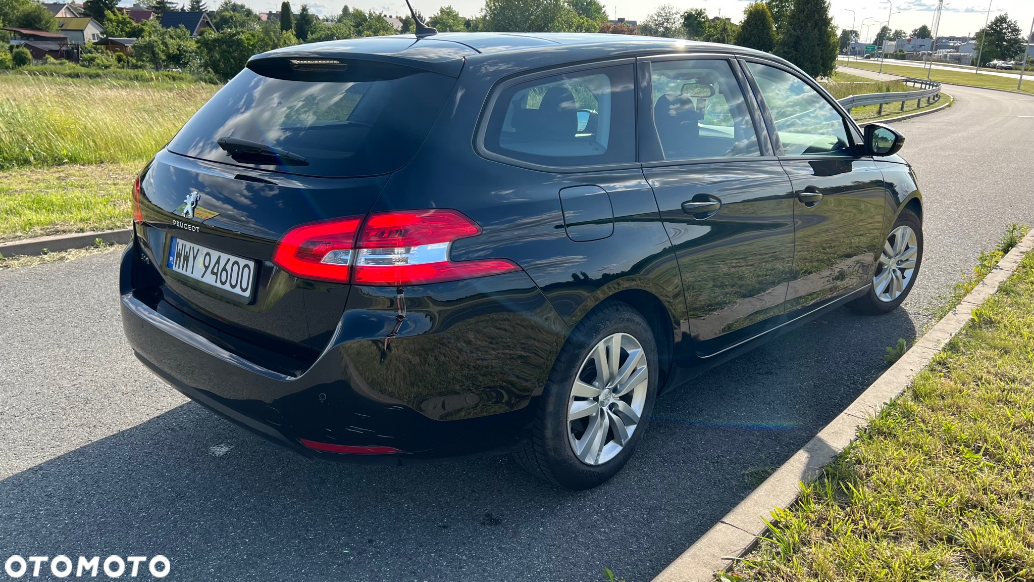 Peugeot 308 1.5 BlueHDi Active S&S EAT8 - 5