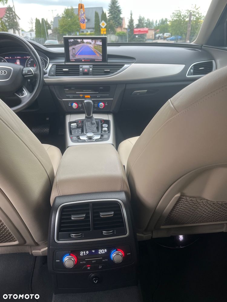 Audi A6 Avant - 17