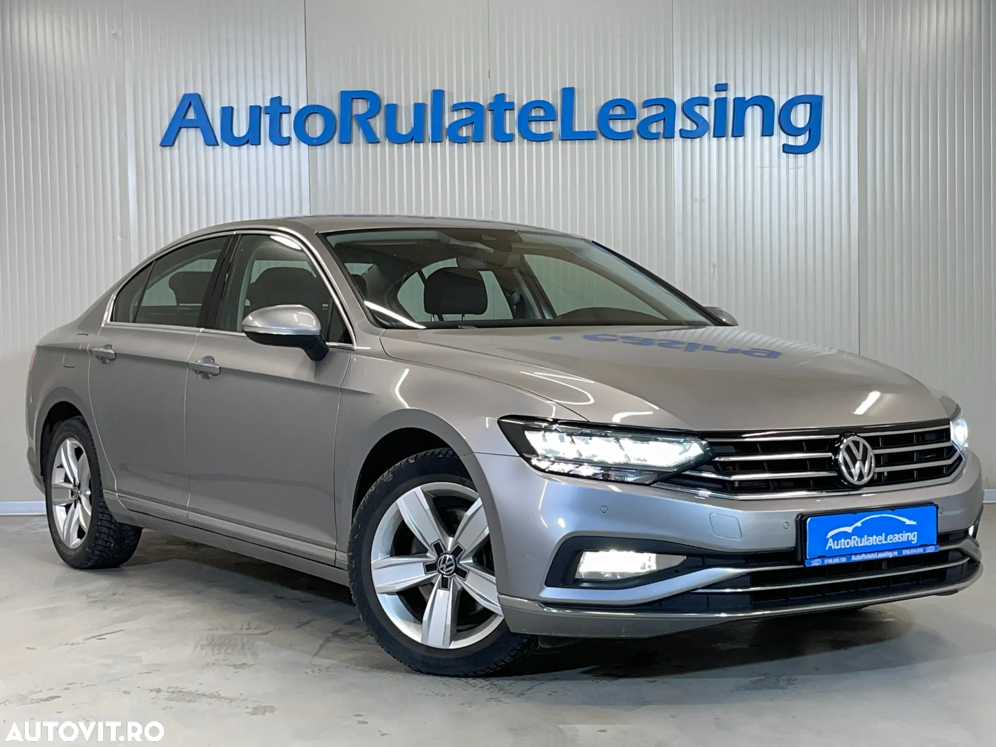 Volkswagen Passat 2.0 TDI DSG Highline - 2