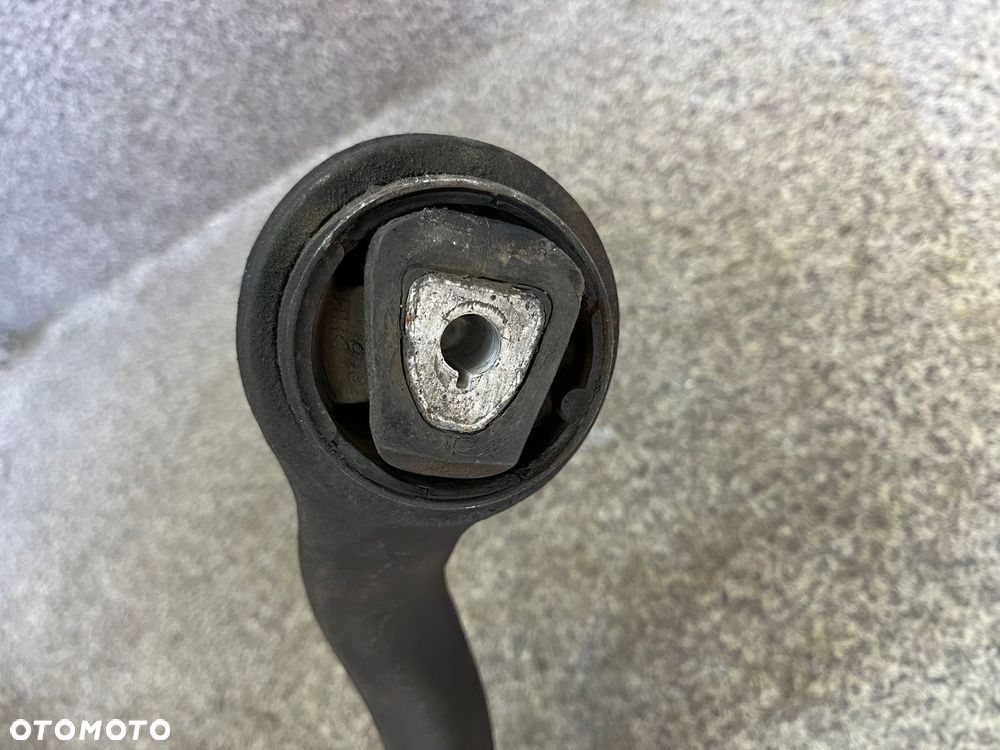 Kopyto zwrotnica zawieszenie wahacze tarcza prawy przod E70 X5 3.5 D 3.0 SD - 6
