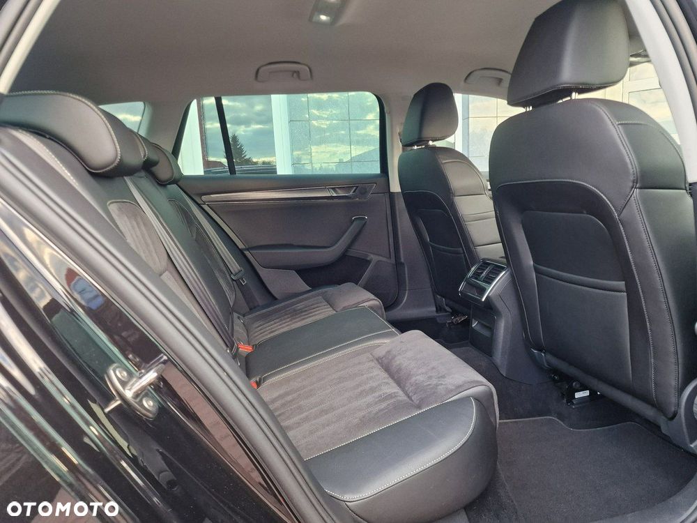 Skoda Superb 1.4 TSI Plug-In Hybrid Style DSG - 23