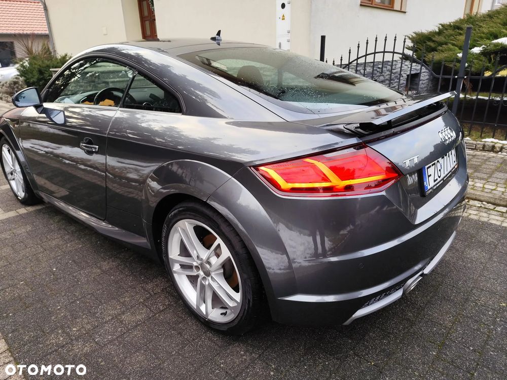 Audi TT Coupé - 2
