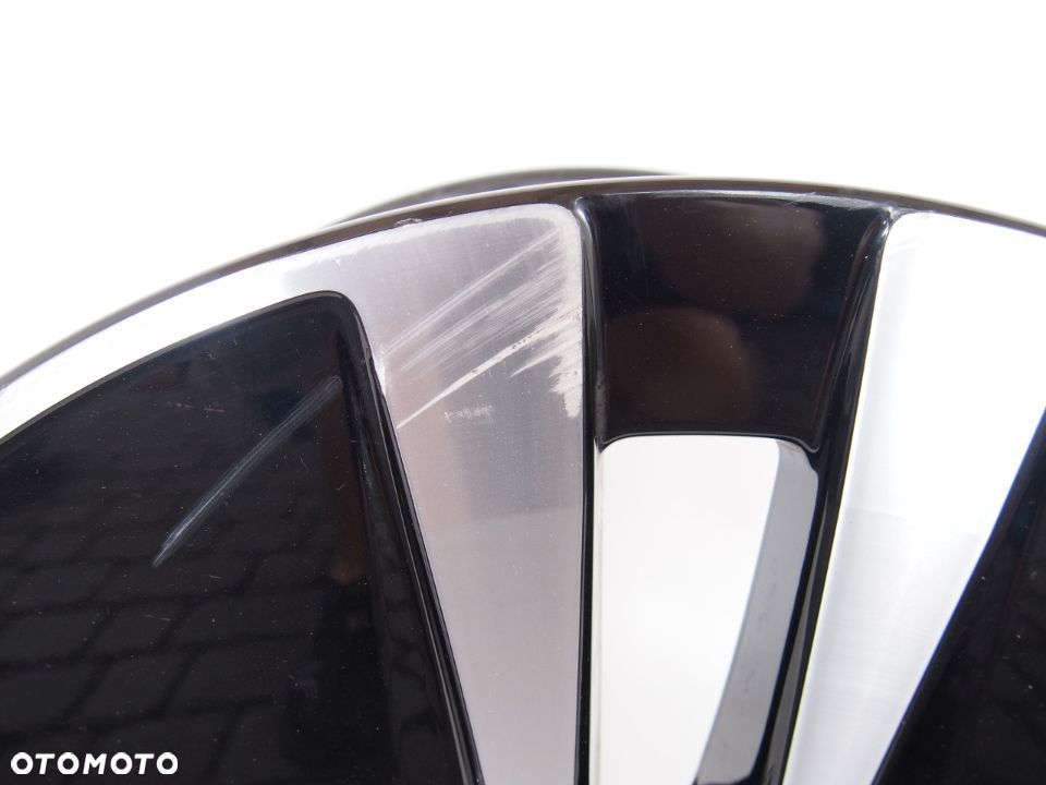 Volvo XC40 17r Felga 8.0Jx19H2 et 47 - 2