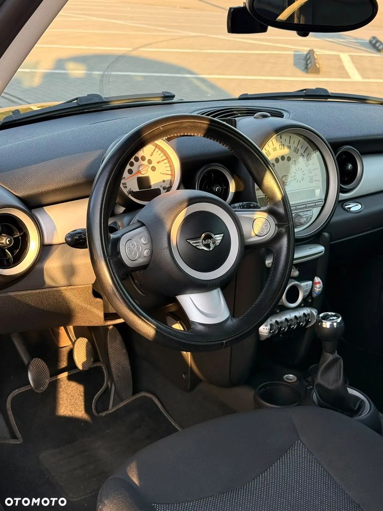 MINI Cooper D - 26