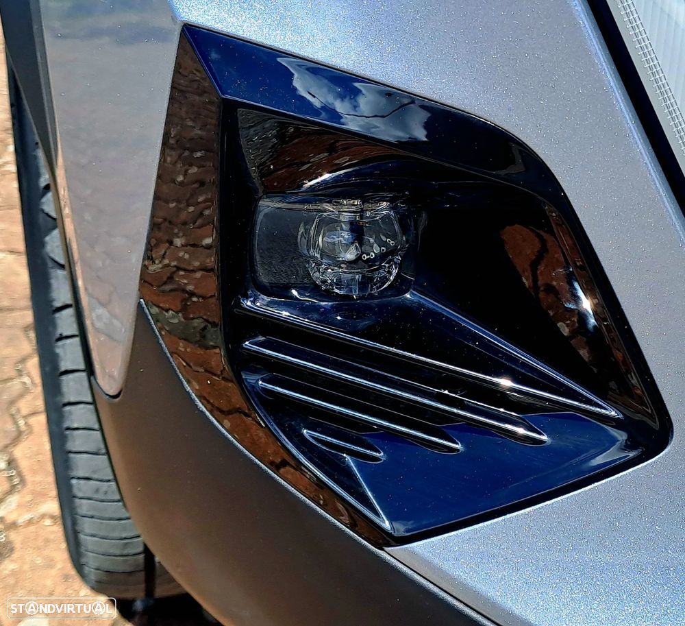 Peugeot e-2008 50 kWh Allure Pack - 50