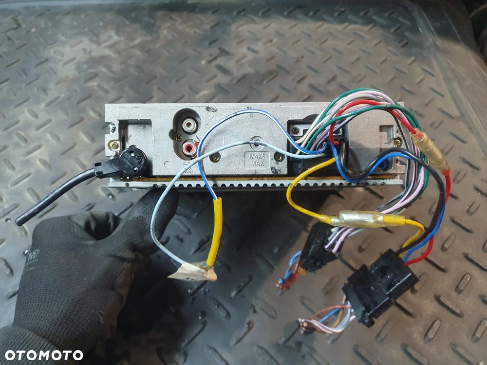 Radio Cd SONY Xplod CDX-L580X 50Wx4 - 5