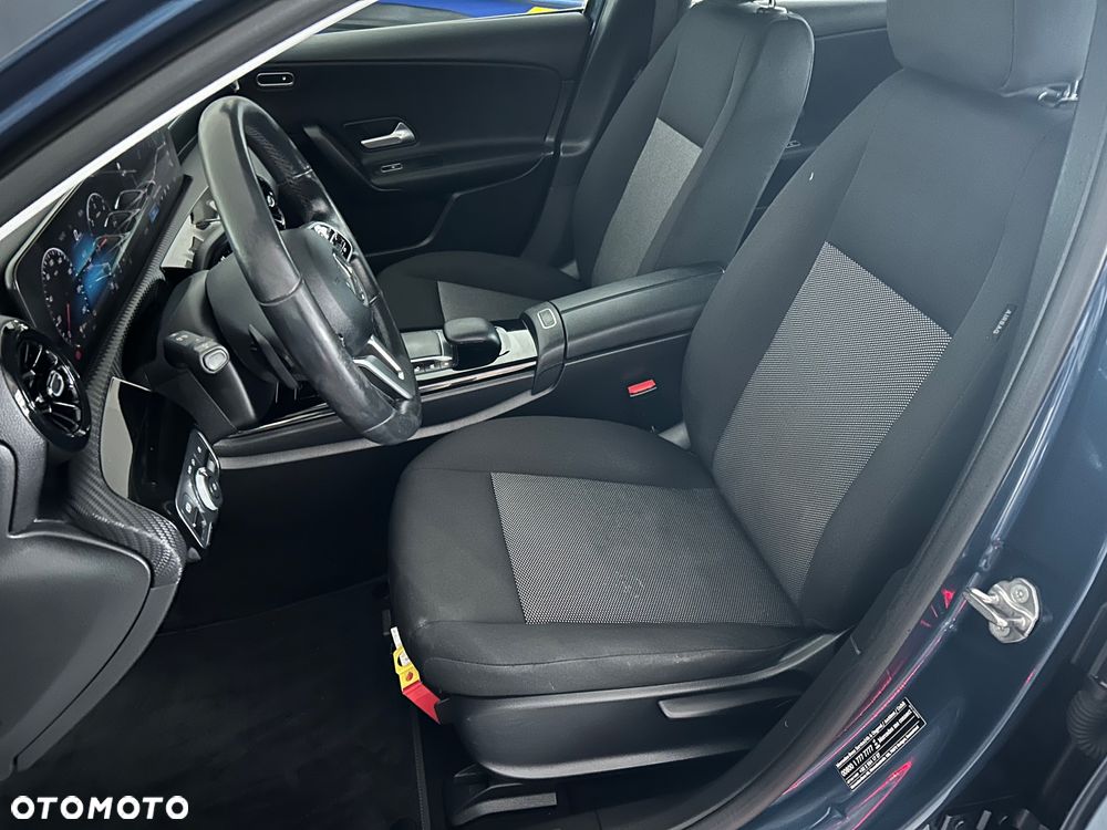 Mercedes-Benz Klasa A 180 d 7G-DCT - 13