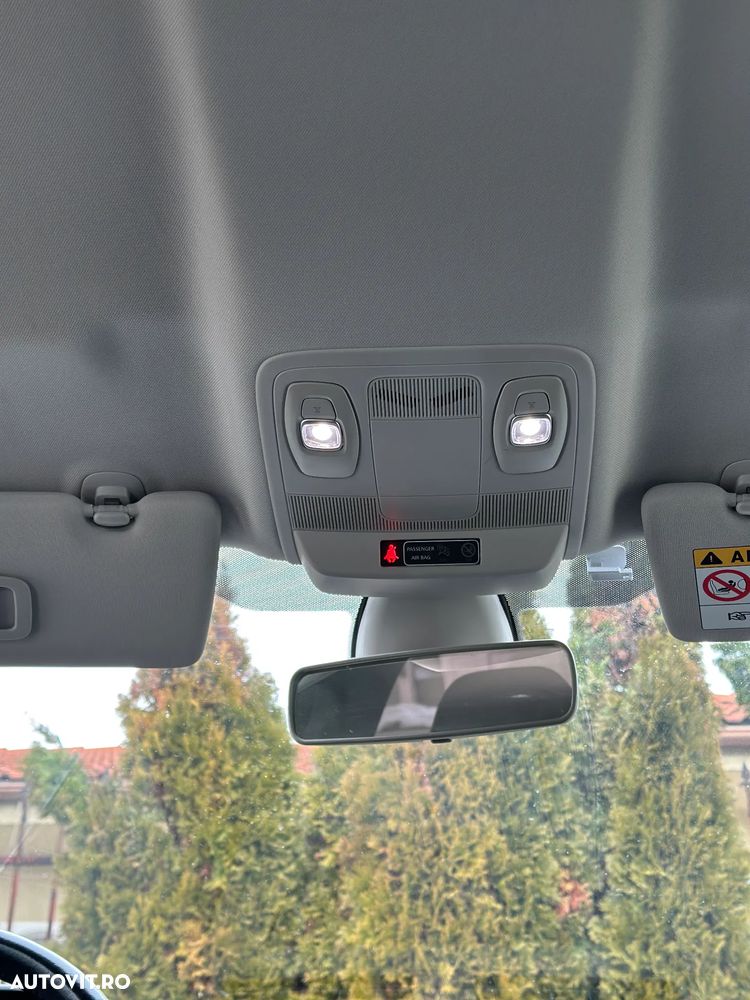 Renault Megane ENERGY TCe 130 LIMITED - 39