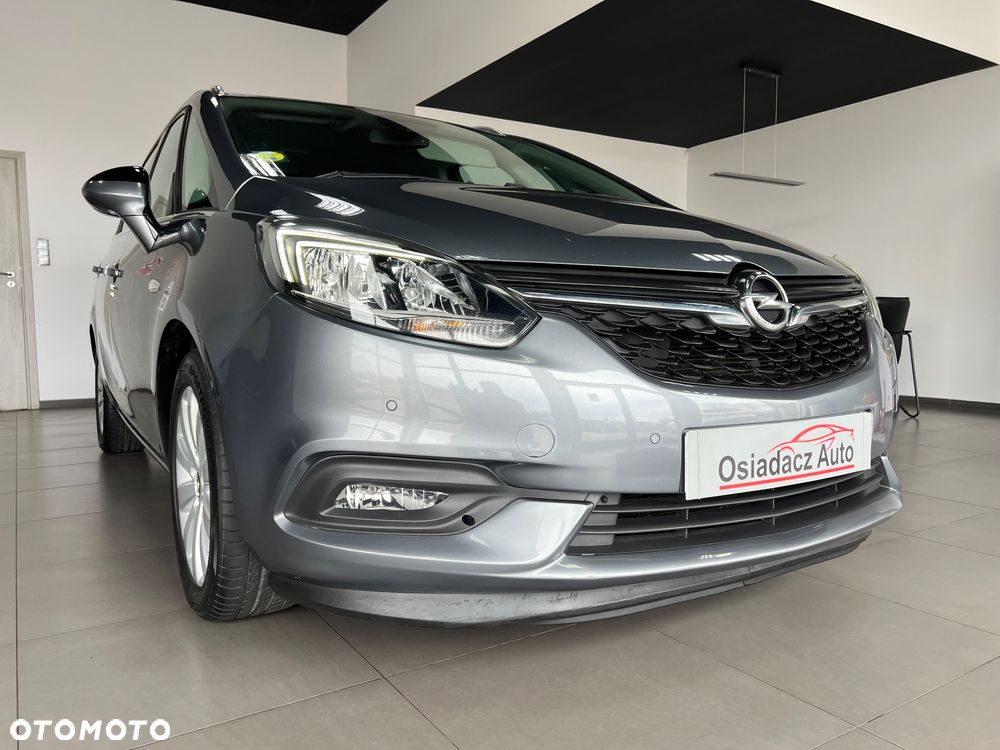 Opel Zafira - 9