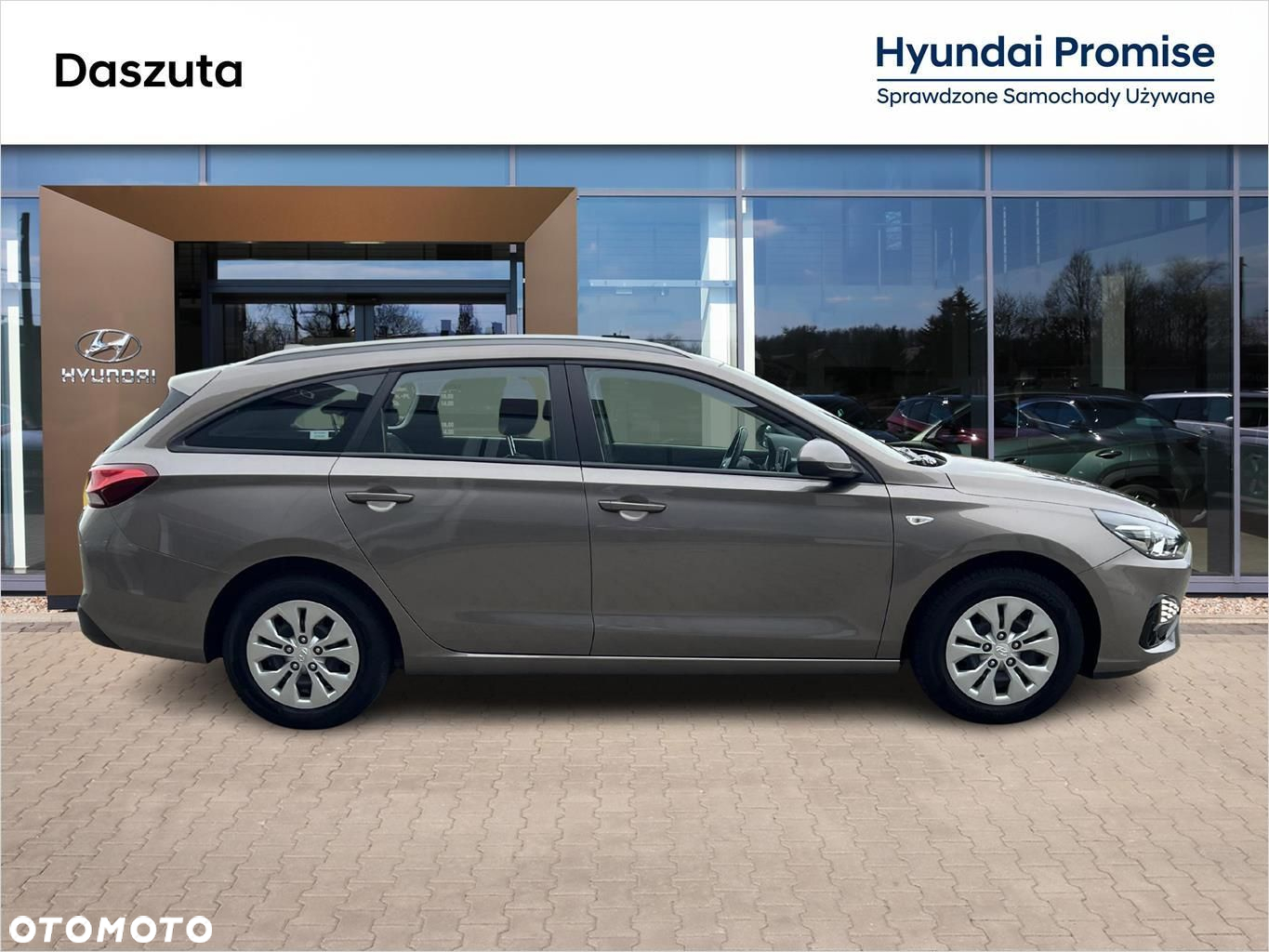 Hyundai i30 1.5 DPI Classic + - 6