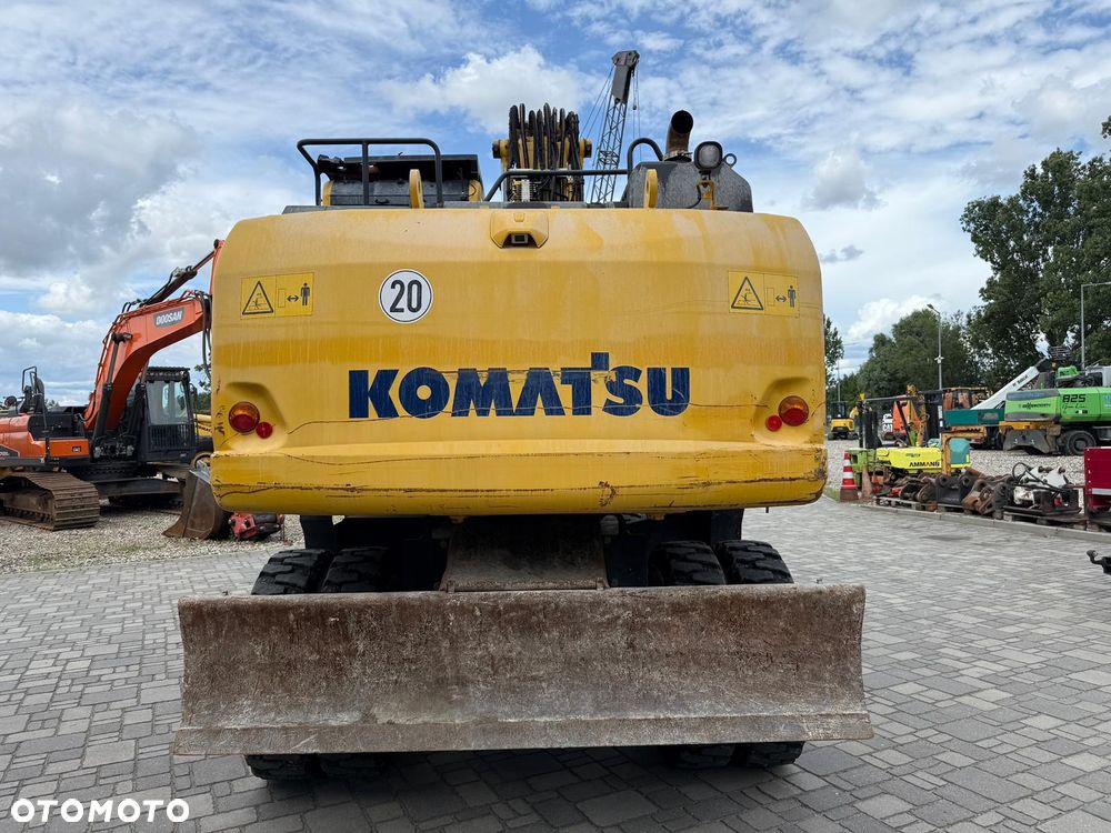 Komatsu PW180-10 - 16