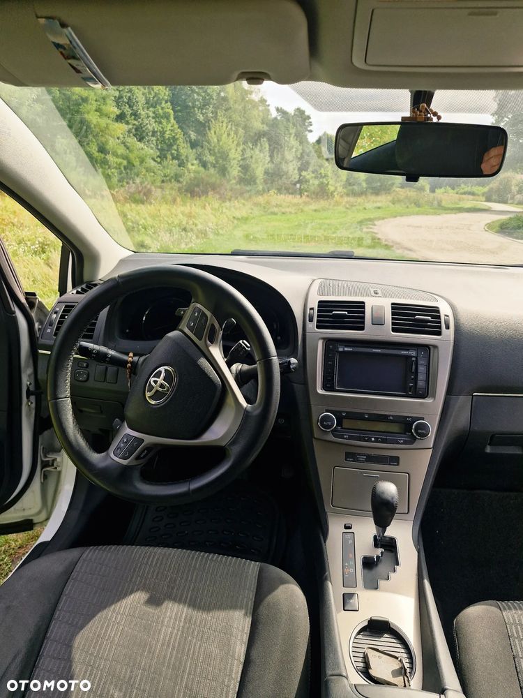 Toyota Avensis 1.8 Multidrive Edition - 6