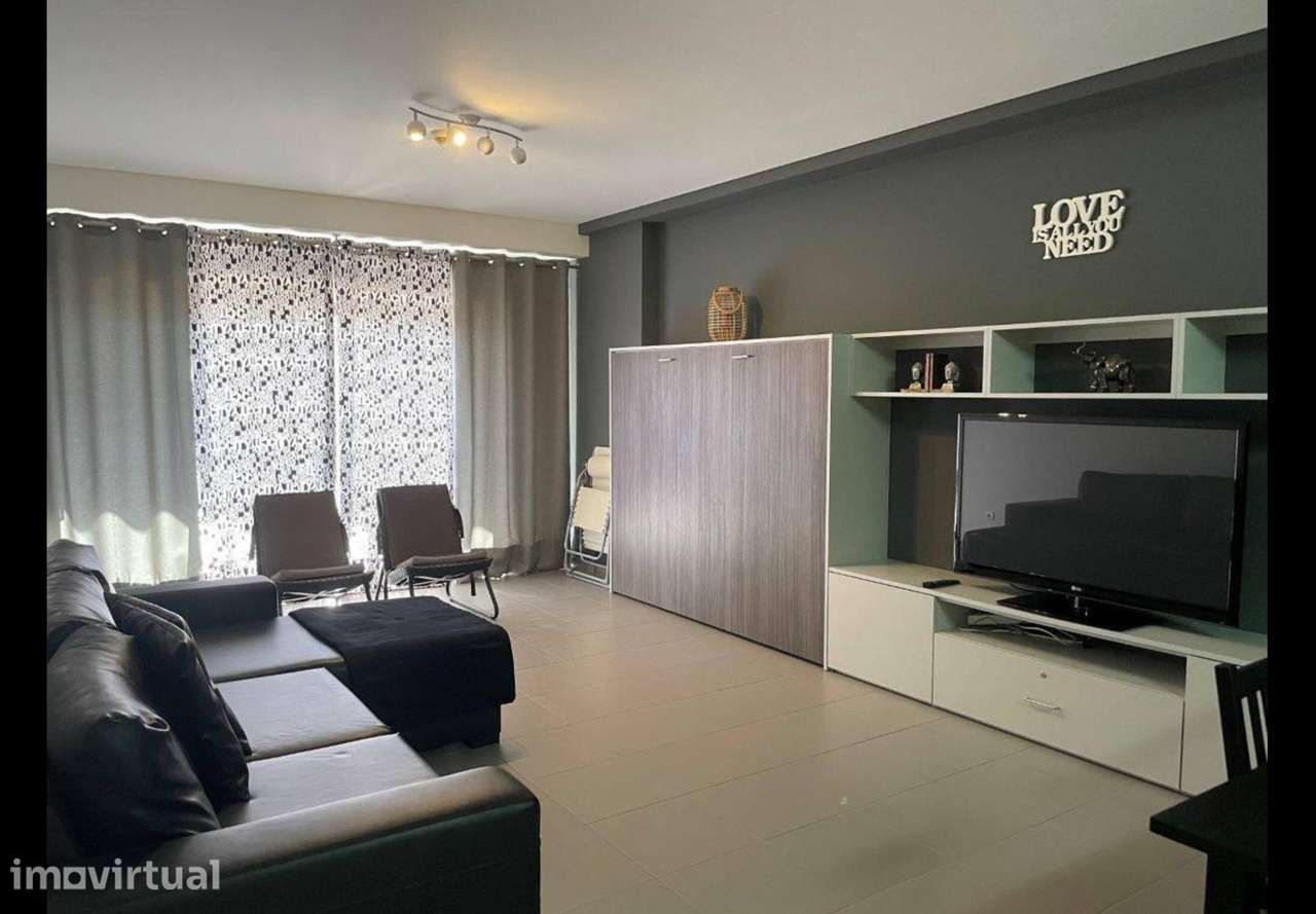 Apartamento T1 , em excelente condomínio a 200m da praia, Portimão - Grande imagem: 4/15