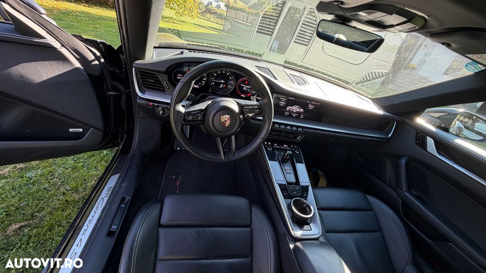Porsche 911 - 9