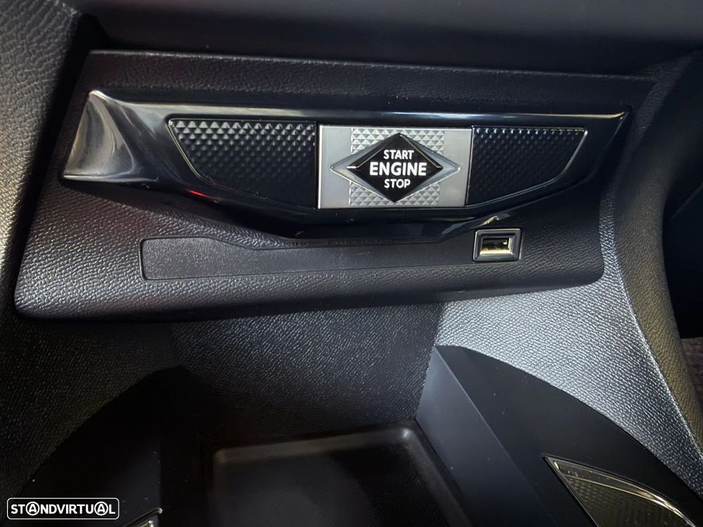 DS DS3 Crossback E-TENSE SO CHIC - 29